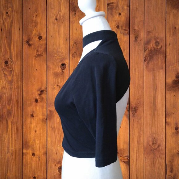 TOBI Juniors Small Open Back V-Neck Short Sleeve Choker Zip Back  Crop Top - Picture 4 of 6